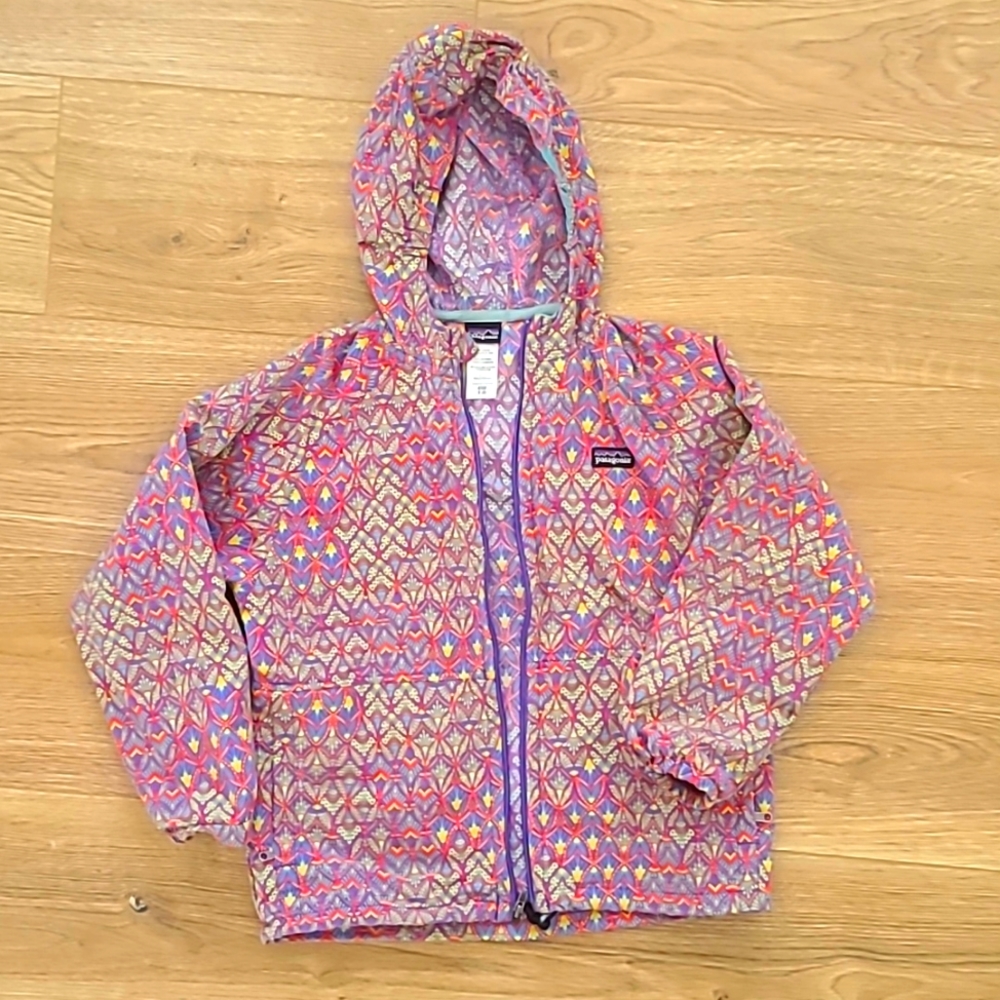 Patagonia patterned shell jacket, kids 8